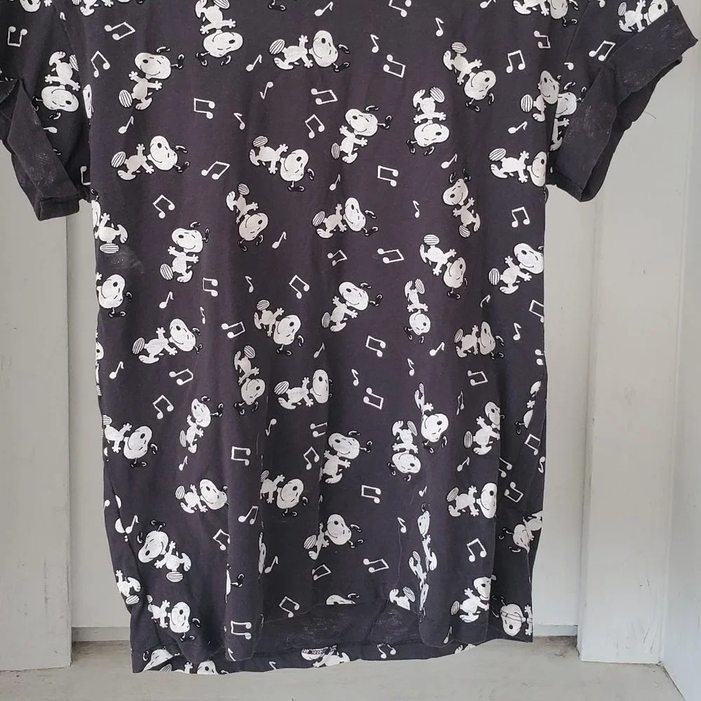 Snoopy fitted tee - Picture 1 of 4